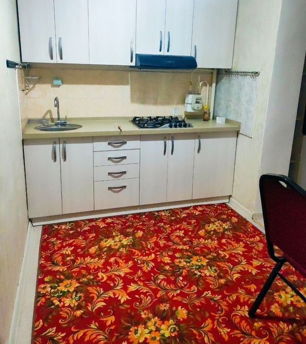 Продам ковры разные