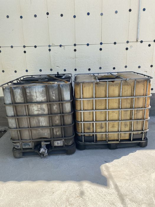 Ёмкость     1000л