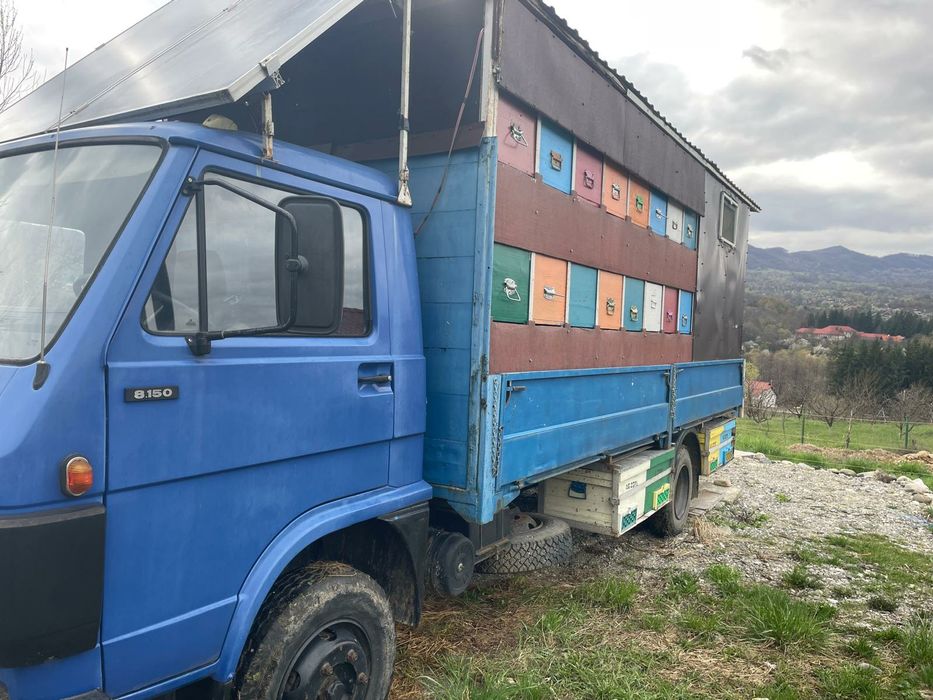 Camion apicol special N2