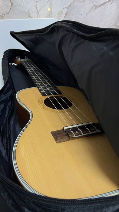 Продаю укулеле СРОЧНО!