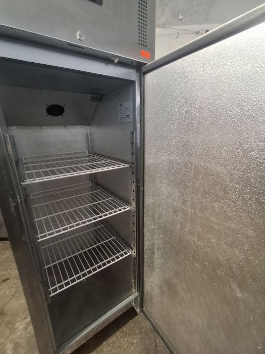 Хладилник професионален средно температурен