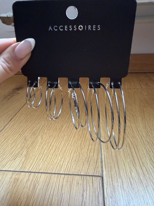 Обеци, чисто нови или малко носени