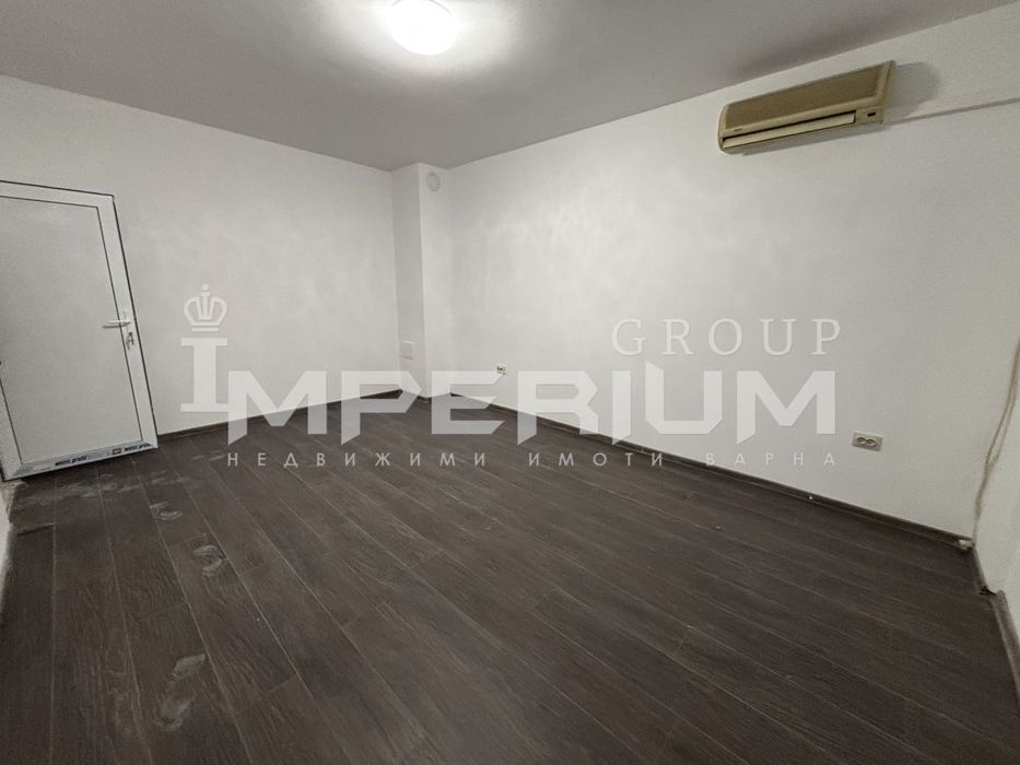 Продава ЕКСКЛУЗИВНО: Двустаен, среден апартамент * юг * след ремонт,