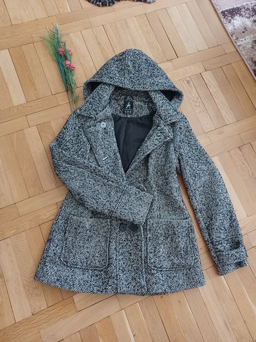 Палто размер С, запазено