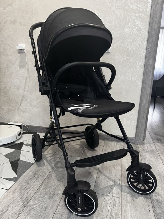 Продам детскую коляску