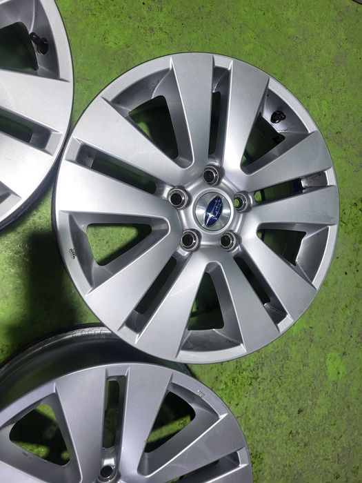17 5x114.3 Subaru лети джанти 5х114.3 субару