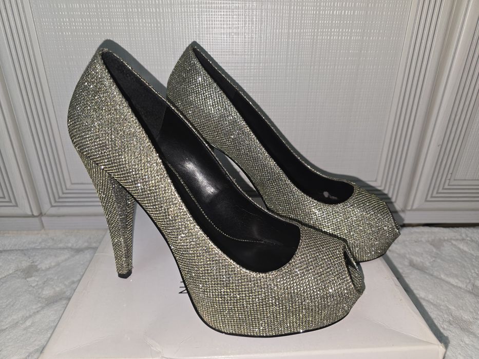 Туфли  40 размера