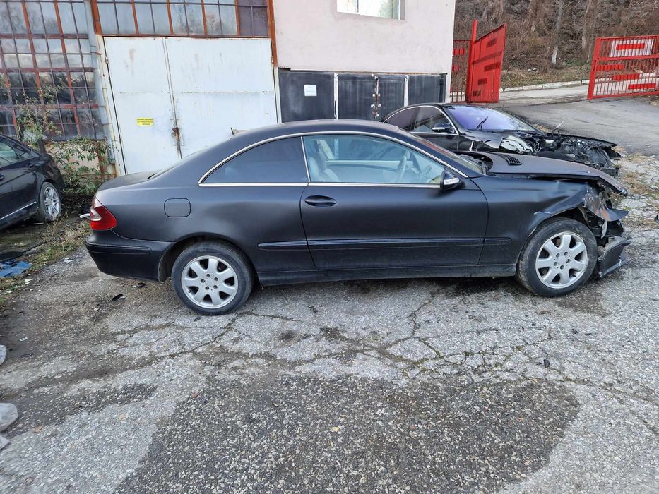 Mercedes W209 CLK270CDI 170кс навигация автоматик НА ЧАСТИ!