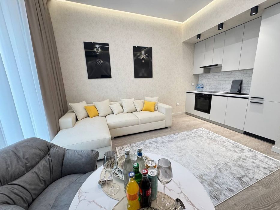 Продается 1в2 ком квартира, ЖК Infinity, ор-р: ул. С.Азимова, 47м²