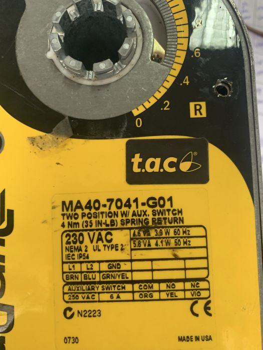 Servomotor desfumare sau robineti apa