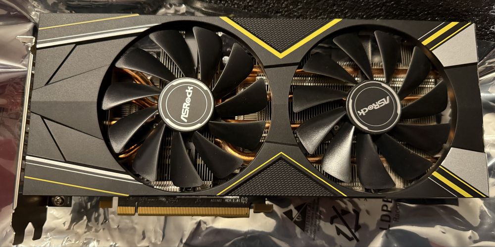 Видео карта ASRock Radeon RX 5700 XT CHALLENGER D 8G OC