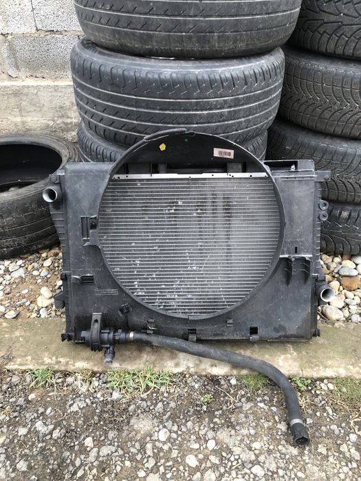 Радиатор на бмв е39