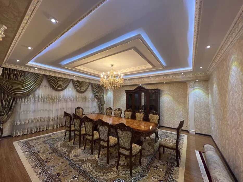 5-комн. квартира, 168 м², Шайхантахурский район