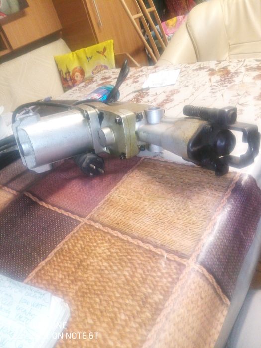 Ciocan rotopercutr Hitachi sds max profesional
