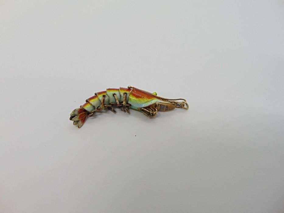 Pandantiv cutiuta crevete din argint aurit cu email, China