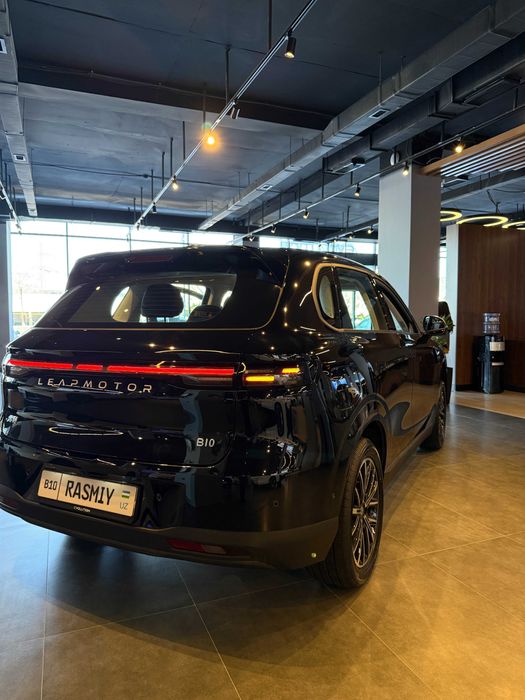 Leapmotor B10 2025 | Avtosalondan choyxona - sovg'aga!