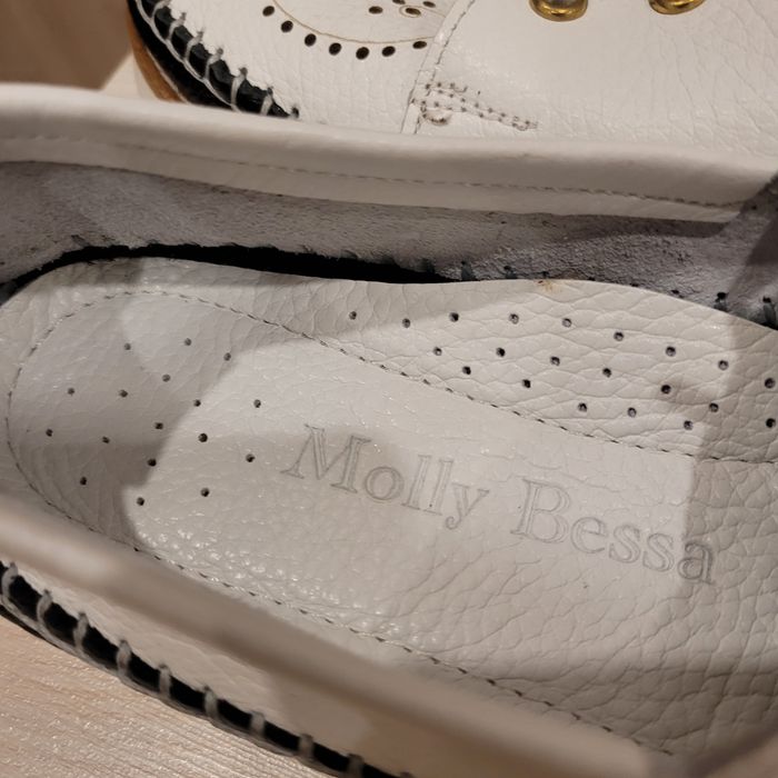 Продам женскую обувь