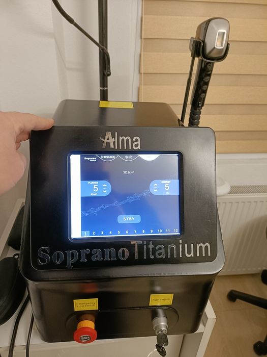 Aparat epilare laser