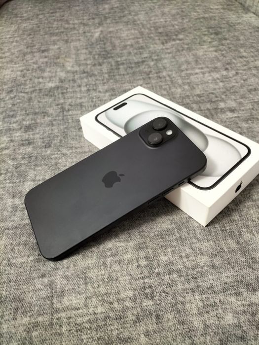 Vand Iphone 15 Plus 128 GB