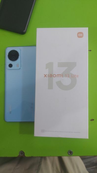 Xiomi 13 lite holati yaxshi kamchiligi yoq