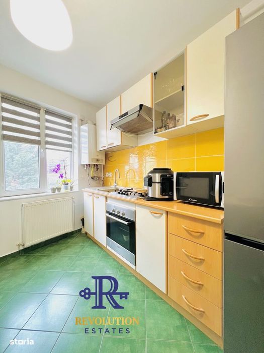 Comision 0! Ap. la cheie, în bloc mic, zonă de case-Grand Hotel Italia