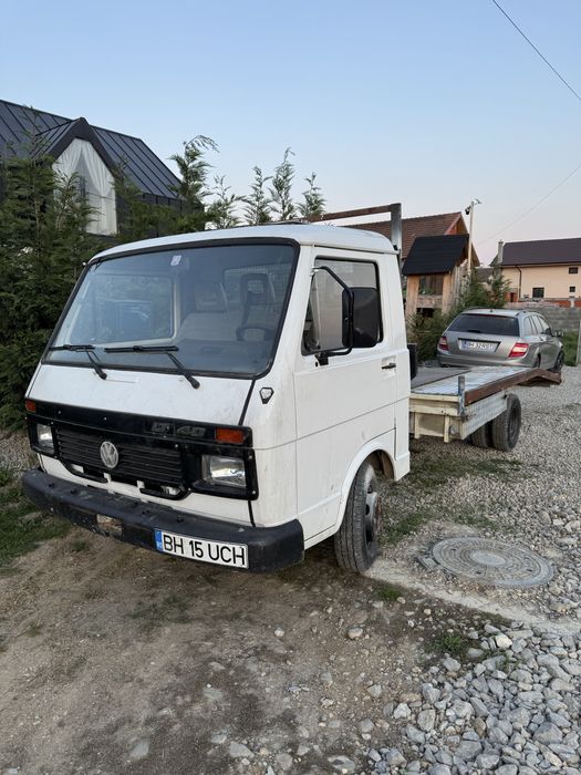 Vand LT 40 detarat cat B  transport auto in acte