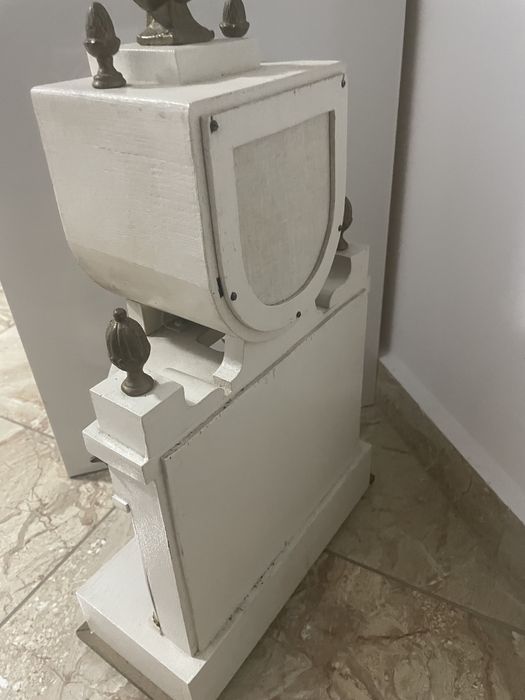 Ceas din lemn mecanic