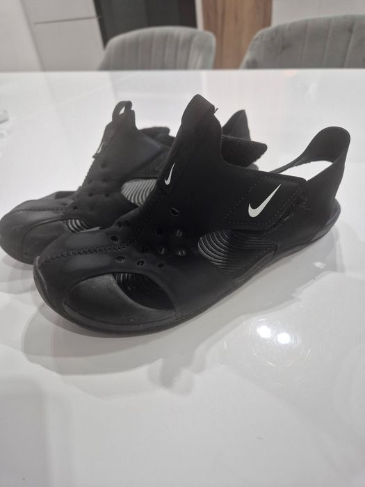 Nike черни сандали