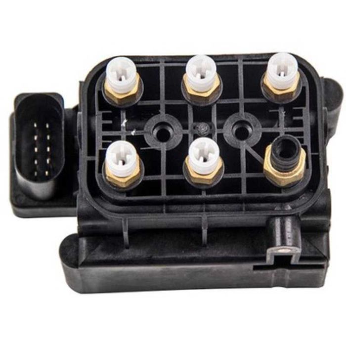 Блок клапанов на W221.