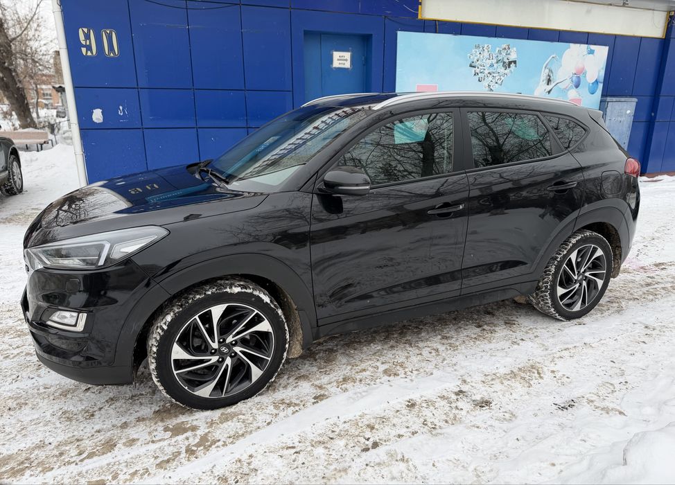 Продам Туксон в максимальной комплектации