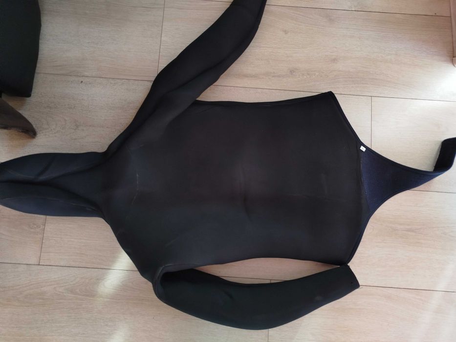 Водолазен неопрен FreeSub 5 мм – размер L (две части)