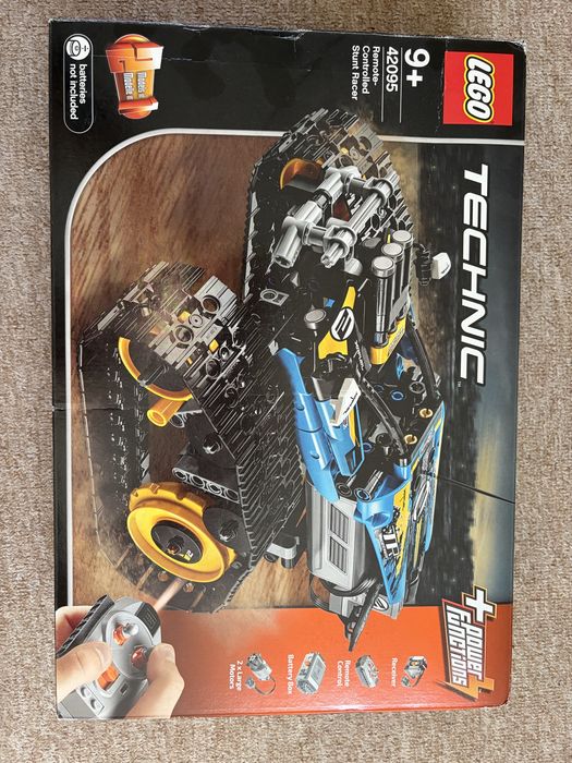 Lego Technic Remote-Controlled 42095 +9