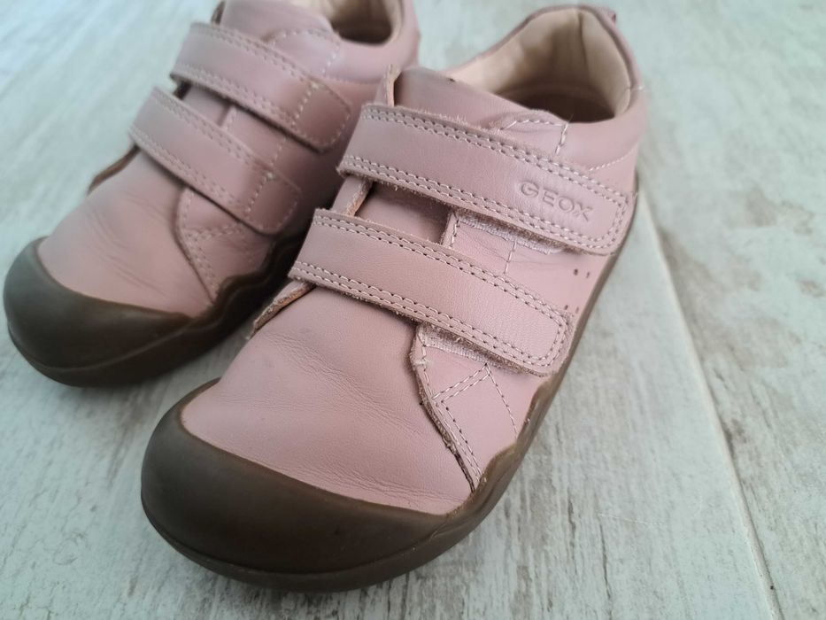 adidasi geox  piele interior/exterior , sckechers