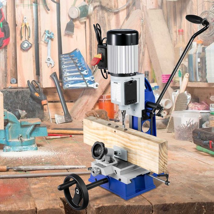 Masina de scobit dalti 373W 1400 rpm, banc mobil, mandrina 13 mm, dalti patrate, pentru gauri patrate si rotunde in lemn
