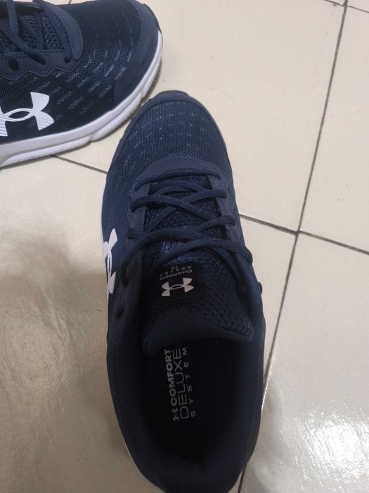 Маратонки Under Armour Charged Assert 10