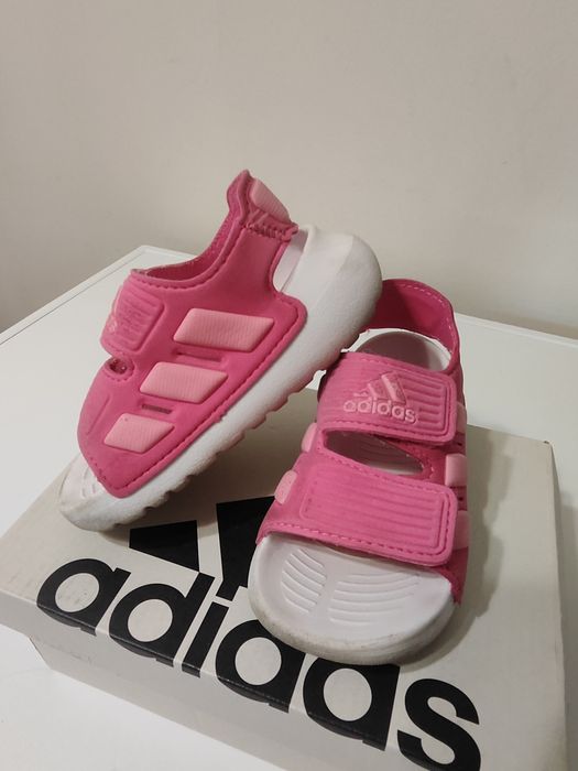 Детски сандали adidas