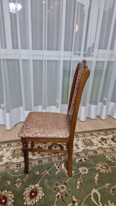 Продам стулья 9 штук