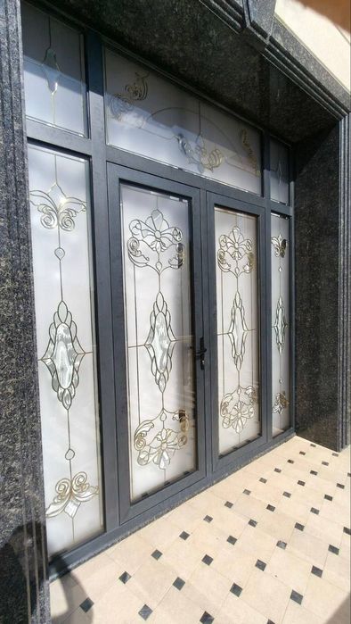 Shishalar gulli decor vitraj oyna