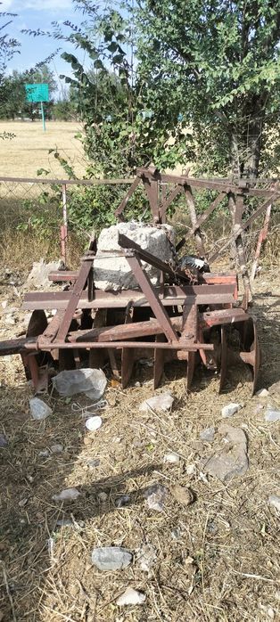 Т-40 на ходу  агрегаты вместе.