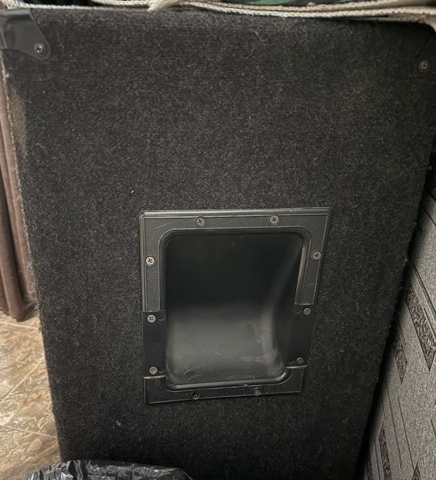 Тон колони с пулт