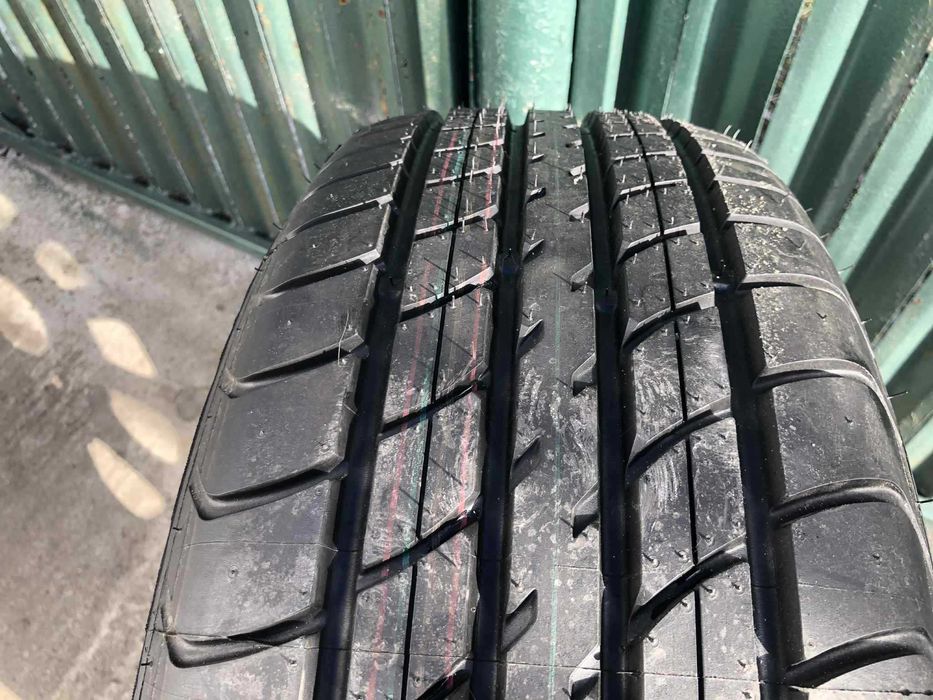 Roata noua cu cauciuc  BMW  pe 15  / roti  / 400 lei !