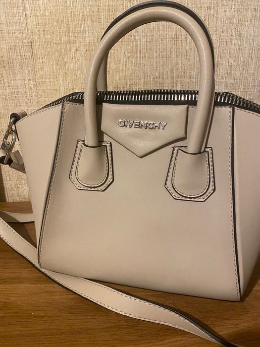 Givenchy дамска чанта