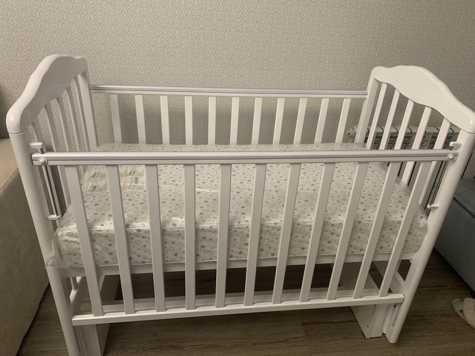 СРОЧНО! Продам детскую кроватку