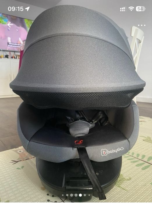Scaun de masina cu Isofix