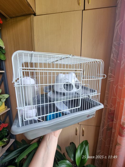 Продам клетку для хомяка