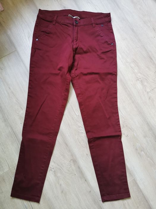 Pantaloni skinny roșu burgund  C&A