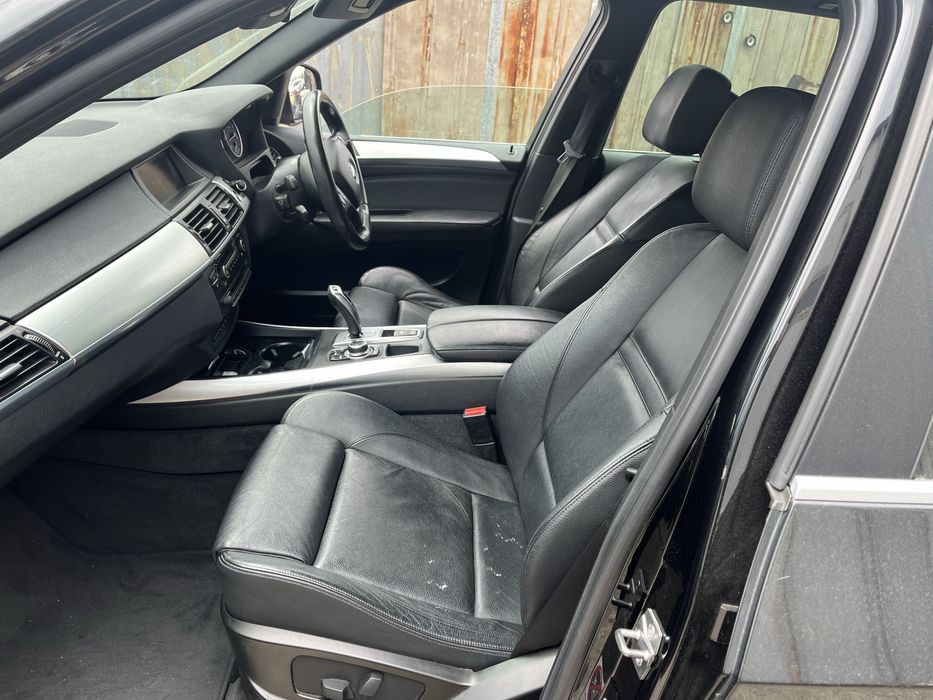 Bmw x5 e70 4.0d 306hp M-pack НА ЧАСТИ ( бмв х5 е70 4.0д 306 коня )