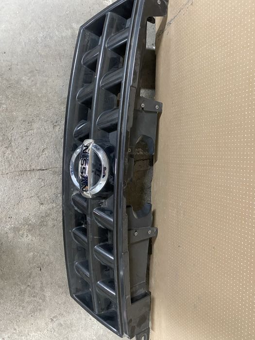 решетка радиатора nissan x-trail t31