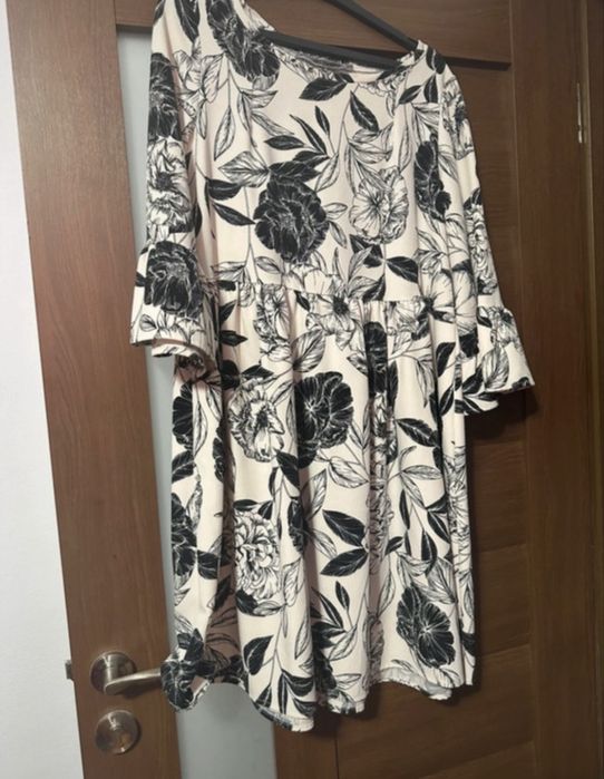 Garderobă rochii pentru femei - 12 bucăți