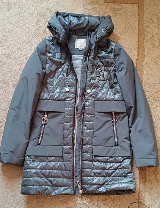 Продам Осенние Куртки